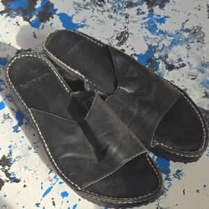 Ruff Hewn Black Leather Flats